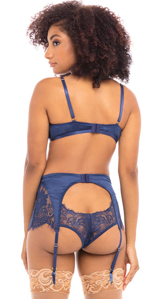 - - Estate Blue