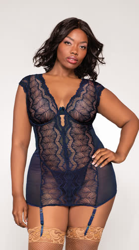 Plus Size Nocturnal Beauty Chemise Set