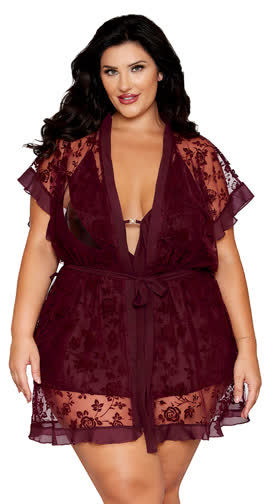 Plus Size Floral Flocked Rome & Chemise Set