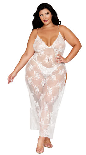 Plus Size Delicate Eyelash Lace Gown