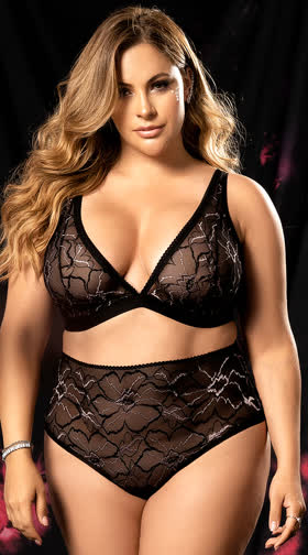 Plus Size Tempt and Tease Bralette Set