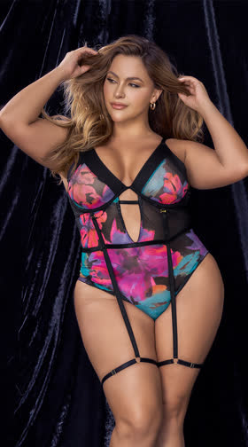 Plus Size Dreamy Garden Gartered Teddy