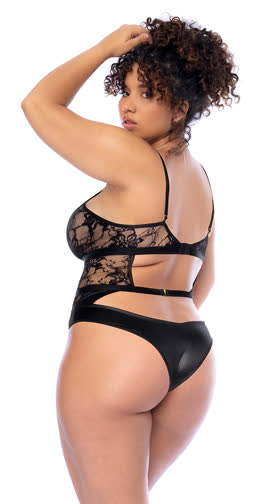 Plus Size Floral Lace Bodysuit