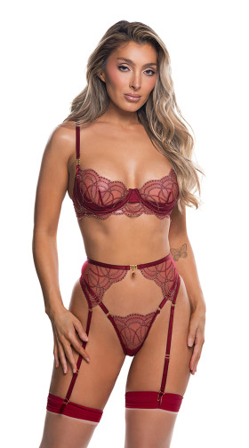 Beaded Belle 3 Piece Garter Set